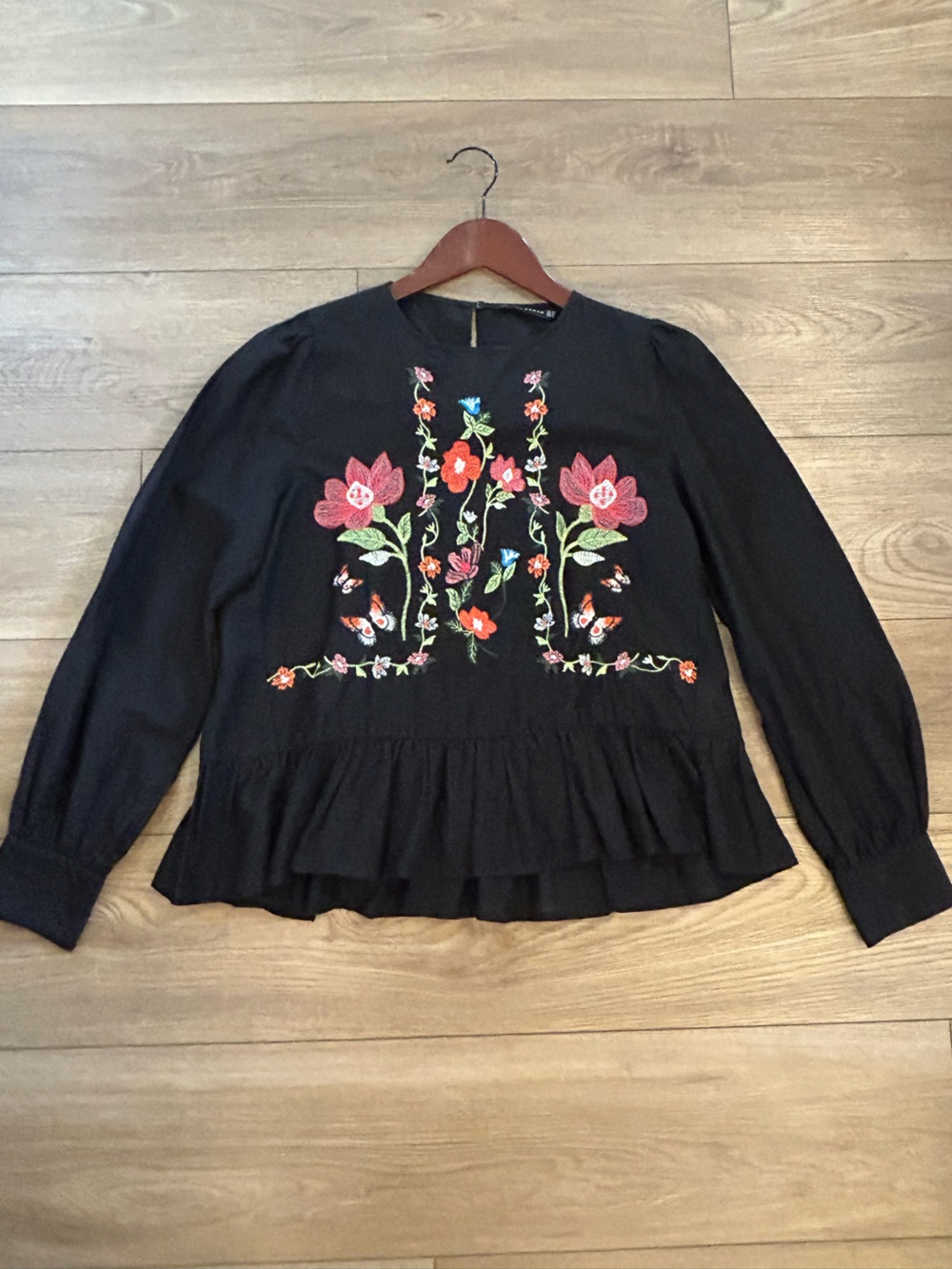 Zara Woman Embroidered Silk Blend Boho Top Black XS